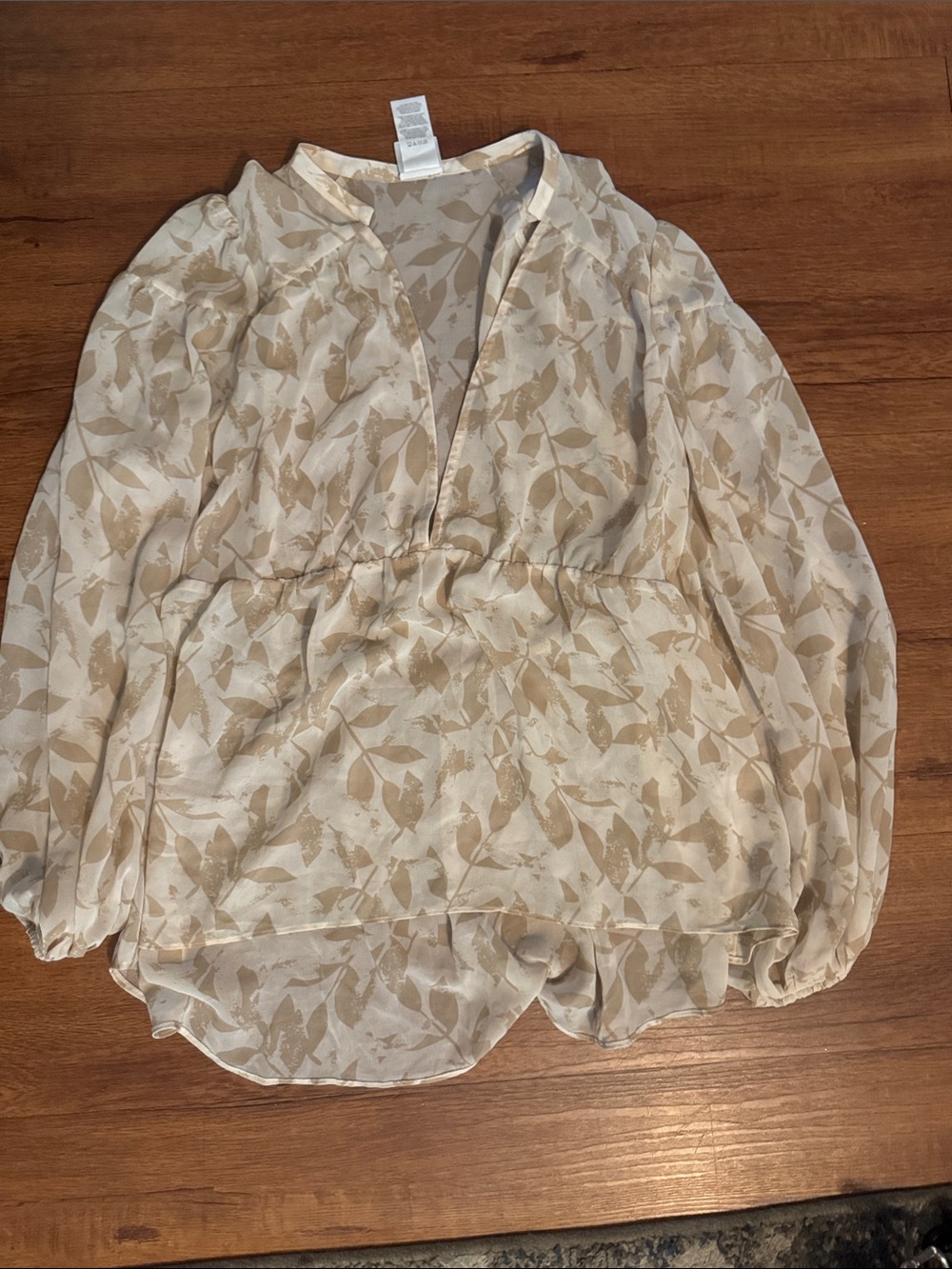 CAbi Cream Leaf-Print Peasant Top